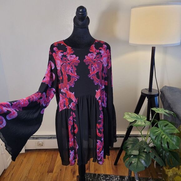 Free People Women's Pink & Black Dress - Picture 2 of 16
